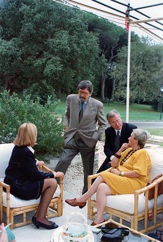 Castelporziano: riunione del Presidente della Repubblica con i consiglieri e le consorti