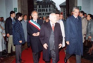 Intervento del Presidente della Repubblica a Genova all'inaugurazione della Mostra "Arte della Libertà. Antifascismo, guerra e liberazione in Europa 1925-1945" ed al concerto dell'Orchestra del Teatro Comunale dell'Opera, diretta dal maestro Zoltan Pesko