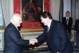 Olzhas Omarovitch Suleimenov, nuovo ambasciatore della Repubblica del Kazakistan: presentazione lettere credenziali