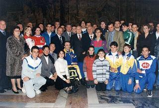 Cesare Matteini, presidente del Centro nazionale sportivo &quot;Libertas&quot;, con una delegazione di dirigenti e atleti, per il 50° anniversario di fondazione dell'Ente