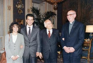 Incontro del Presidente della Repubblica Oscar Luigi Scalfaro con Don Dossi