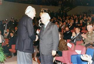 Visita del Presidente della Repubblica Oscar Luigi Scalfaro alla città di Firenze: intervento alla cerimonia di inaugurazione dell'anno accademico 1995-1996 dell'Università degli Studi di Firenze