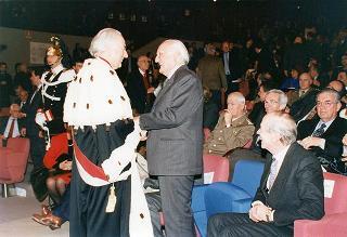 Visita del Presidente della Repubblica Oscar Luigi Scalfaro alla città di Firenze: intervento alla cerimonia di inaugurazione dell'anno accademico 1995-1996 dell'Università degli Studi di Firenze
