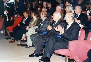 Visita del Presidente della Repubblica Oscar Luigi Scalfaro alla città di Firenze: intervento alla cerimonia di inaugurazione dell'anno accademico 1995-1996 dell'Università degli Studi di Firenze
