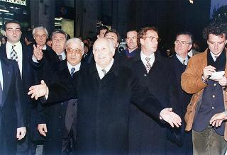 Visita del Presidente della Repubblica Oscar Luigi Scalfaro alla città di Firenze: visita  al Museo Opificio delle pietre dure