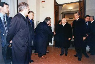 Visita del Presidente della Repubblica Oscar Luigi Scalfaro alla città di Firenze: visita  al Museo Opificio delle pietre dure