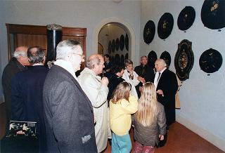 Visita del Presidente della Repubblica Oscar Luigi Scalfaro alla città di Firenze: visita  al Museo Opificio delle pietre dure