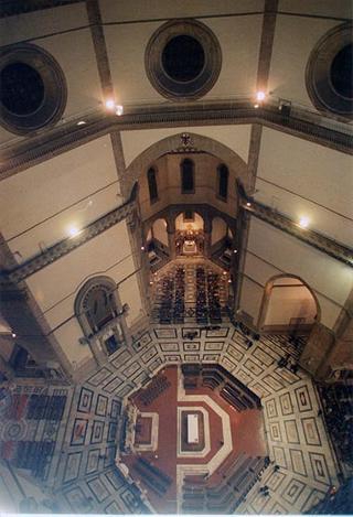 Visita del Presidente della Repubblica Oscar Luigi Scalfaro alla città di Firenze: visita ai lavori di restauro della Chiesa di S. Maria del Fiore e degli affreschi della Cupola del Brunelleschi