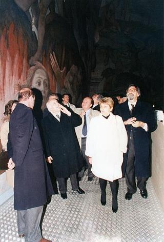 Visita del Presidente della Repubblica Oscar Luigi Scalfaro alla città di Firenze: visita ai lavori di restauro della Chiesa di S. Maria del Fiore e degli affreschi della Cupola del Brunelleschi