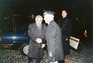 Incontro del Presidente della Repubblica Oscar Luigi Scalfaro con il Presidente della Repubblica di Bulgaria Jelev e signora Jelev. Successivo pranzo nel Belvedere al Torrino, al termine concerto eseguito dal Quartetto Santa Cecilia nella Sala degli specchi
