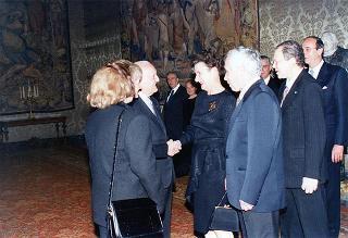 Incontro del Presidente della Repubblica Oscar Luigi Scalfaro con il Presidente della Repubblica di Bulgaria Jelev e signora Jelev. Successivo pranzo nel Belvedere al Torrino, al termine concerto eseguito dal Quartetto Santa Cecilia nella Sala degli specchi