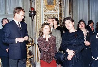 Incontro del Presidente della Repubblica Oscar Luigi Scalfaro con il Presidente della Repubblica di Bulgaria Jelev e signora Jelev. Successivo pranzo nel Belvedere al Torrino, al termine concerto eseguito dal Quartetto Santa Cecilia nella Sala degli specchi
