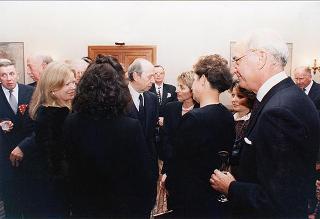 Incontro del Presidente della Repubblica Oscar Luigi Scalfaro con il Presidente della Repubblica di Bulgaria Jelev e signora Jelev. Successivo pranzo nel Belvedere al Torrino, al termine concerto eseguito dal Quartetto Santa Cecilia nella Sala degli specchi