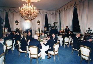 Incontro del Presidente della Repubblica Oscar Luigi Scalfaro con il Presidente della Repubblica di Bulgaria Jelev e signora Jelev. Successivo pranzo nel Belvedere al Torrino, al termine concerto eseguito dal Quartetto Santa Cecilia nella Sala degli specchi
