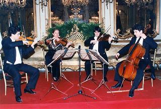 Incontro del Presidente della Repubblica Oscar Luigi Scalfaro con il Presidente della Repubblica di Bulgaria Jelev e signora Jelev. Successivo pranzo nel Belvedere al Torrino, al termine concerto eseguito dal Quartetto Santa Cecilia nella Sala degli specchi