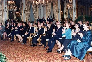 Incontro del Presidente della Repubblica Oscar Luigi Scalfaro con il Presidente della Repubblica di Bulgaria Jelev e signora Jelev. Successivo pranzo nel Belvedere al Torrino, al termine concerto eseguito dal Quartetto Santa Cecilia nella Sala degli specchi