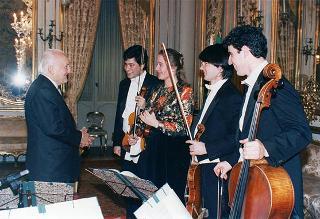 Incontro del Presidente della Repubblica Oscar Luigi Scalfaro con il Presidente della Repubblica di Bulgaria Jelev e signora Jelev. Successivo pranzo nel Belvedere al Torrino, al termine concerto eseguito dal Quartetto Santa Cecilia nella Sala degli specchi