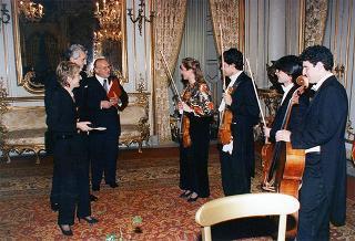 Incontro del Presidente della Repubblica Oscar Luigi Scalfaro con il Presidente della Repubblica di Bulgaria Jelev e signora Jelev. Successivo pranzo nel Belvedere al Torrino, al termine concerto eseguito dal Quartetto Santa Cecilia nella Sala degli specchi