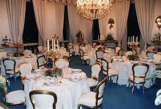 Incontro del Presidente della Repubblica Oscar Luigi Scalfaro con il Presidente della Repubblica di Bulgaria Jelev e signora Jelev. Successivo pranzo nel Belvedere al Torrino, al termine concerto eseguito dal Quartetto Santa Cecilia nella Sala degli specchi