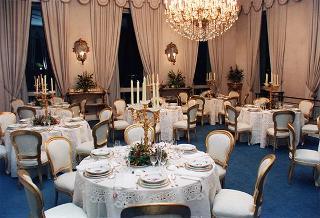 Incontro del Presidente della Repubblica Oscar Luigi Scalfaro con il Presidente della Repubblica di Bulgaria Jelev e signora Jelev. Successivo pranzo nel Belvedere al Torrino, al termine concerto eseguito dal Quartetto Santa Cecilia nella Sala degli specchi