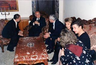 Intervento del Presidente della Repubblica al ricevimento di restituzione offerto dal Presidente della Repubblica di Bulgaria e signora Jelev presso l'Ambasciata della Repubblica di Bulgaria a Roma