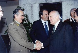 Intervento del Presidente della Repubblica all'esibizione delle Bande musicali della Polizia di Stato, dell'Arma dei Carabinieri e della Guardia di Finanza, nell'ambito dell'iniziativa benefica denominata "Telethon" presso l' Auditorium di Santa Cecilia a Roma