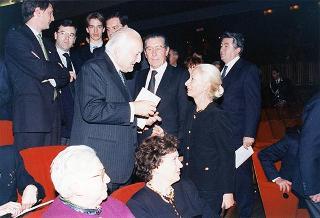 Intervento del Presidente della Repubblica all'esibizione delle Bande musicali della Polizia di Stato, dell'Arma dei Carabinieri e della Guardia di Finanza, nell'ambito dell'iniziativa benefica denominata "Telethon" presso l' Auditorium di Santa Cecilia a Roma