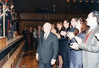 Intervento del Presidente della Repubblica all'esibizione delle Bande musicali della Polizia di Stato, dell'Arma dei Carabinieri e della Guardia di Finanza, nell'ambito dell'iniziativa benefica denominata "Telethon" presso l' Auditorium di Santa Cecilia a Roma