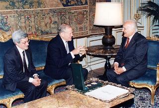 Incontro del Presidente della Repubblica Oscar Luigi Scalfaro con il Maestro Georges Pretre, accompagnato dal prof. Bruno Cagli, presidente dell'Accademia nazionale di Santa Cecilia