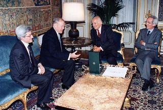 Incontro del Presidente della Repubblica Oscar Luigi Scalfaro con il Maestro Georges Pretre, accompagnato dal prof. Bruno Cagli, presidente dell'Accademia nazionale di Santa Cecilia