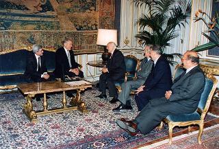 Incontro del Presidente della Repubblica Oscar Luigi Scalfaro con il Maestro Georges Pretre, accompagnato dal prof. Bruno Cagli, presidente dell'Accademia nazionale di Santa Cecilia