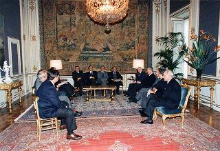 Il Presidente della Repubblica Oscar Luigi Scalfaro riceve la visita dell'avv. Gaetano Pecorella, presidente dell'Unione della Camere penali italiane, con una delegazione dell'Unione