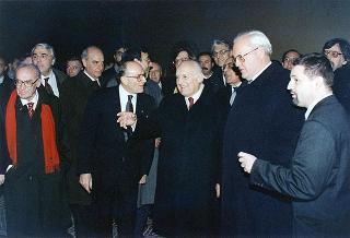 Intervento del Presidente della Repubblica, unitamente con il Presidente tedesco Herzog, alla cerimonia inaugurale della Mostra storico-documentaria "Federico II e l'Italia: percorsi, luoghi, segni e strumenti" nella Chiesa di S. Marco e Palazzo Venezia a Roma