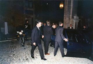 Intervento del Presidente della Repubblica, unitamente con il Presidente tedesco Herzog, alla cerimonia inaugurale della Mostra storico-documentaria "Federico II e l'Italia: percorsi, luoghi, segni e strumenti" nella Chiesa di S. Marco e Palazzo Venezia a Roma