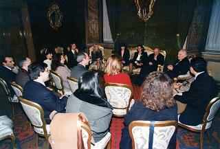 Il Presidente della Repubblica Oscar Luigi Scalfaro riceve in udienza una delegazione del Gruppo &quot;Scintille&quot;