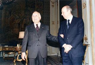Dimissioni del Capo del Governo Lamberto Dini