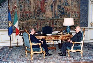 Dimissioni del Capo del Governo Lamberto Dini
