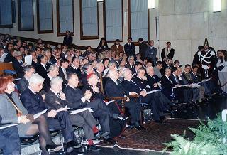 Intervento del Presidente della Repubblica all'inaugurazione dell'Anno Accademico 1995/96 del Politecnico di Torino ed alla cerimonia inaugurale della casa di reinserimento realizzata dall'Opera Pia Barolo