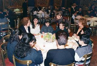 Incontro di Marianna Scalfaro con una delegazione di studenti della Scuola media "L. Lombardi" di Bari - Salone degli Specchi