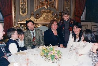 Incontro di Marianna Scalfaro con una delegazione di studenti della Scuola media "L. Lombardi" di Bari - Salone degli Specchi