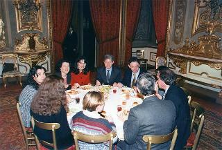 Incontro di Marianna Scalfaro con una delegazione di studenti della Scuola media "L. Lombardi" di Bari - Salone degli Specchi