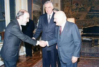 Incontro del Presidente della Repubblica Oscar Luigi Scalfaro con Jeorge Dominguez, sindaco di Buenos Aires, con alcuni esponenti della Municipalità