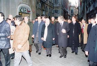 Visita del Presidente della Repubblica alla città di Genova in occasione dell'inaugurazione dell'anno accademico 1995-1996 dell'Università degli studi e alla commemorazione del prof. Lucifredi. Successsivo intervento all'inaugurazione della Mostra e per le celebrazioni del centenario della nascita di Eugenio Montale