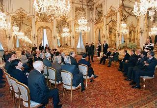 Il Presidente della Repubblica Oscar Luigi Scalfaro riceve in udienza una delegazione di partecipanti alla Conferenza sull'informatizzazione della medicina in campo cardiovascolare nei Paesi del G7