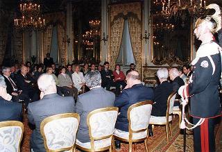 Il Presidente della Repubblica Oscar Luigi Scalfaro riceve in udienza i genitori di Milena Bianchi e una delegazione del "Comitato per il ritorno di Milena"