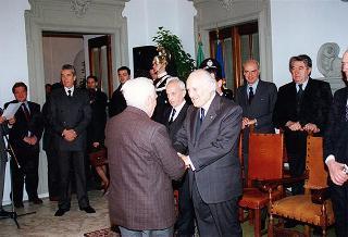 Visita del Presidente della Repubblica nella città di Prato in occasione della cerimonia di consegna della Medaglia d'argento al Valor Militare per attività partigiana al Gonfalone della città