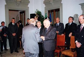 Visita del Presidente della Repubblica nella città di Prato in occasione della cerimonia di consegna della Medaglia d'argento al Valor Militare per attività partigiana al Gonfalone della città