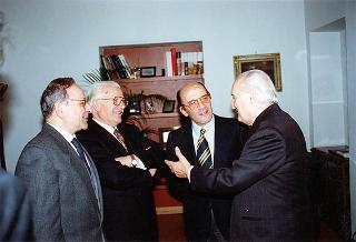 Visita del Presidente della Repubblica nella città di Prato in occasione della cerimonia di consegna della Medaglia d'argento al Valor Militare per attività partigiana al Gonfalone della città