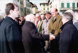 Visita del Presidente della Repubblica nella città di Prato in occasione della cerimonia di consegna della Medaglia d'argento al Valor Militare per attività partigiana al Gonfalone della città