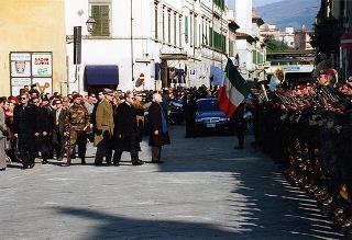 Visita del Presidente della Repubblica nella città di Prato in occasione della cerimonia di consegna della Medaglia d'argento al Valor Militare per attività partigiana al Gonfalone della città